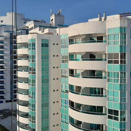 Oceanside 3-Bedroom Apartment In Fun Tourist Area Cartagena Bagian luar foto