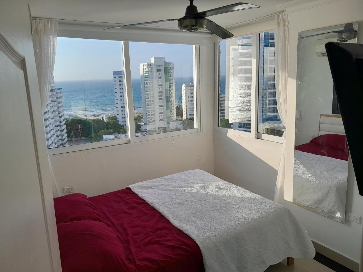 Oceanside 3-Bedroom Apartment In Fun Tourist Area Cartagena Bagian luar foto